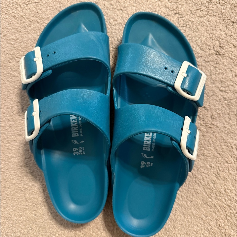 Birkenstock pool slides